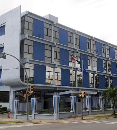 Edificio de la Superintendencia de Bancos.