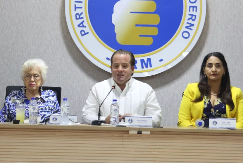 Momento en que Paliza ofrecía los detalles. Alberto Calvo