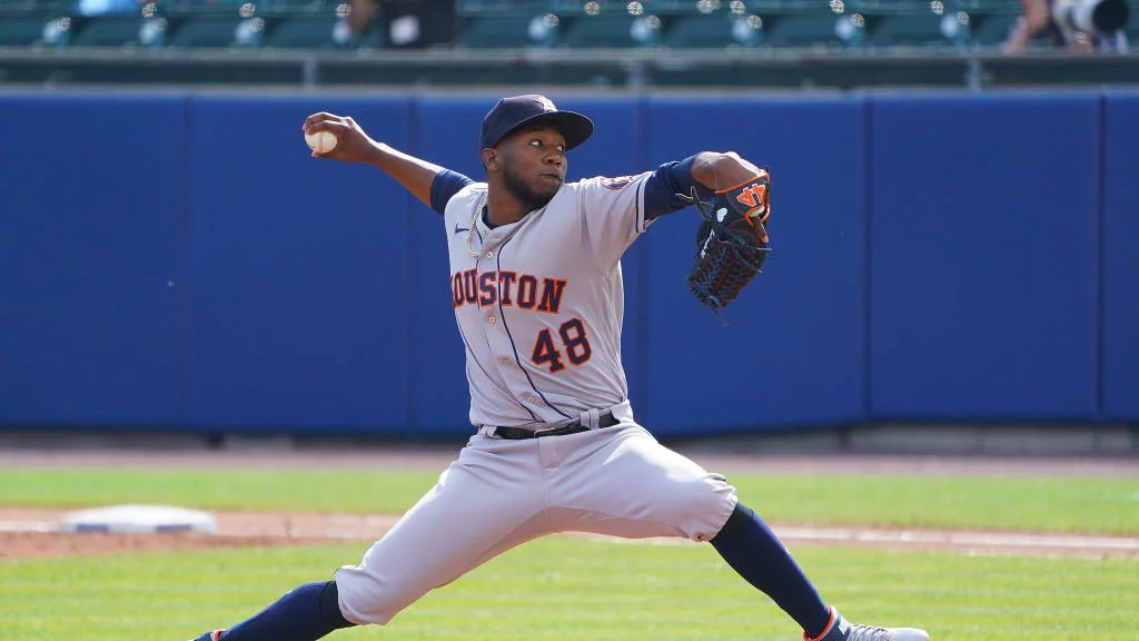 ENOLI PAREDES