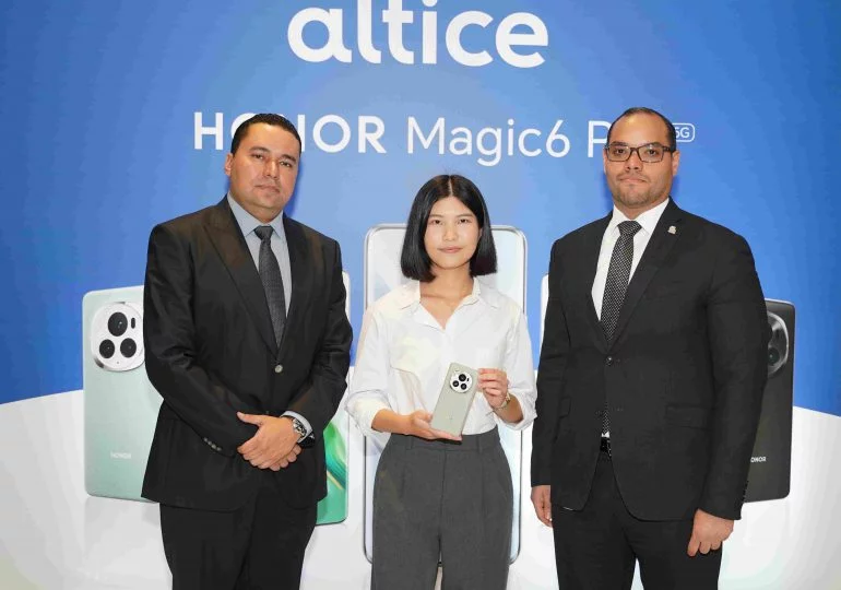 PRINCIPAL-Antonio-Rios-Marina-Feng-y-Manuel-Mueses-770×540