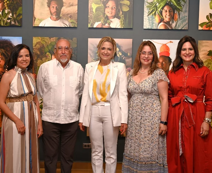 Carol Félix, Luis Felipe Rodríguez, Luz Botero, María Luisa Asilis y Bethania de Rizek.