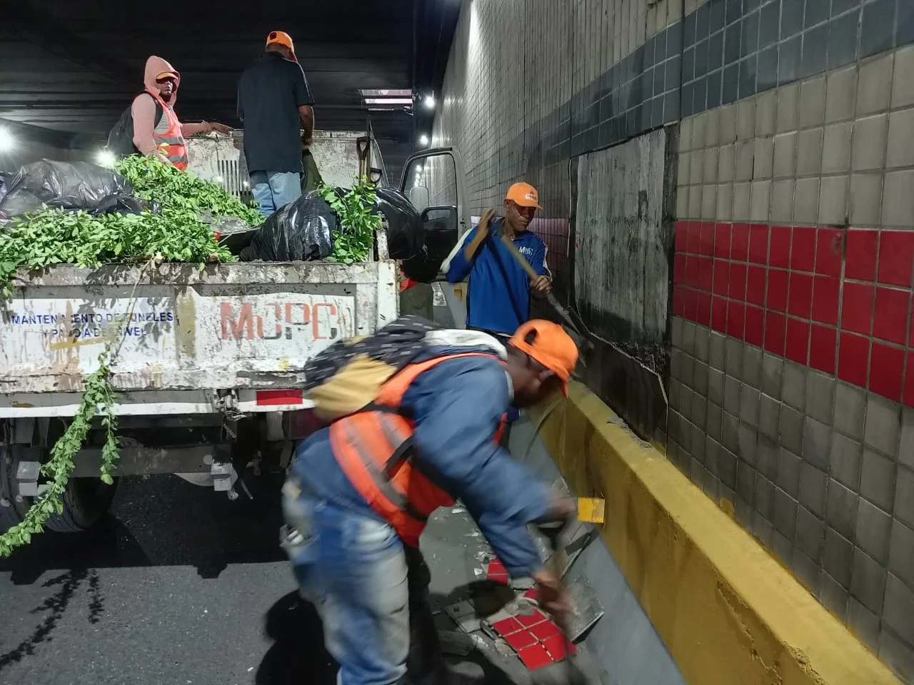 túnel de la 27 de Febrero