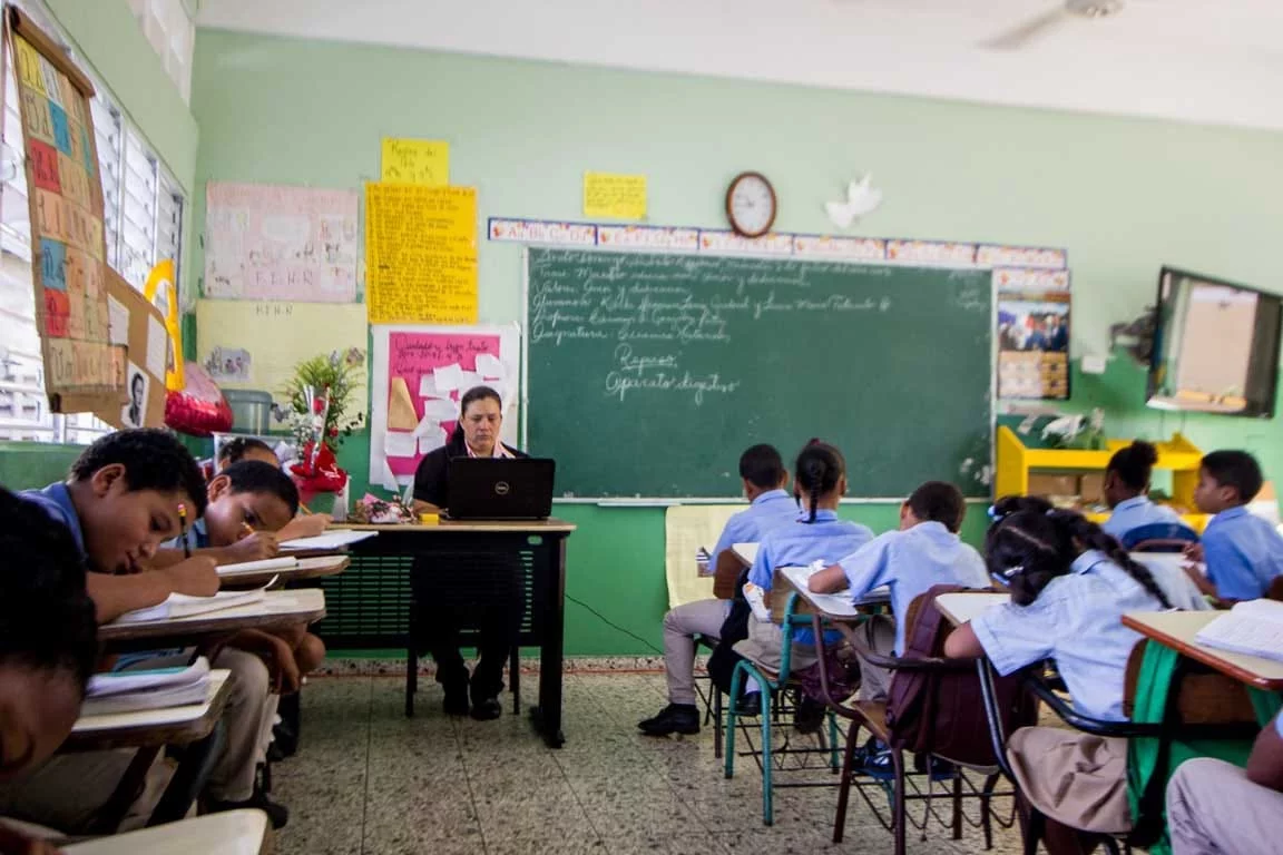 Concurso de oposición docente