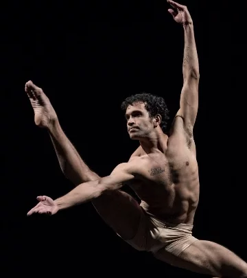 El primer bailarín Jonhal Fernández.