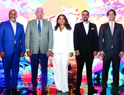 Alberto Adam, Luis Lembert, Franchesca Páez, Bernardo Then y  Tomás Alonso.