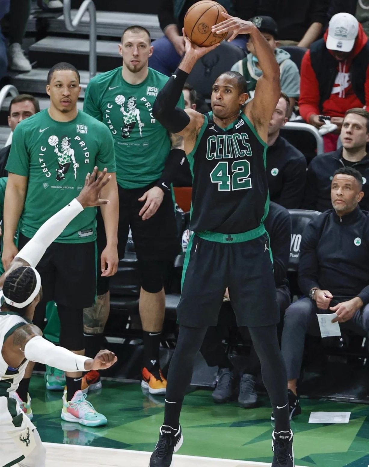 Al Horford    ha sido el jugador  dominicano más exitoso que ha pisado la NBA.