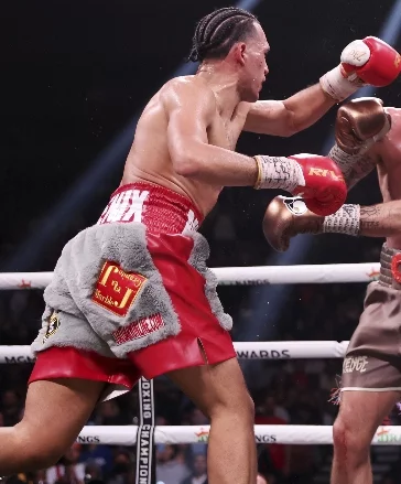 Benavidez Plant Boxing