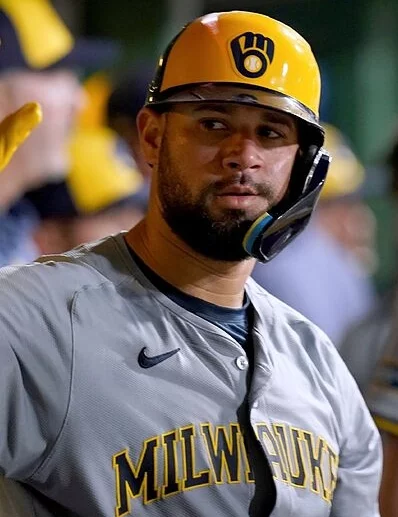 Gary Sánchez está en su primer año con  los Cerveceros.