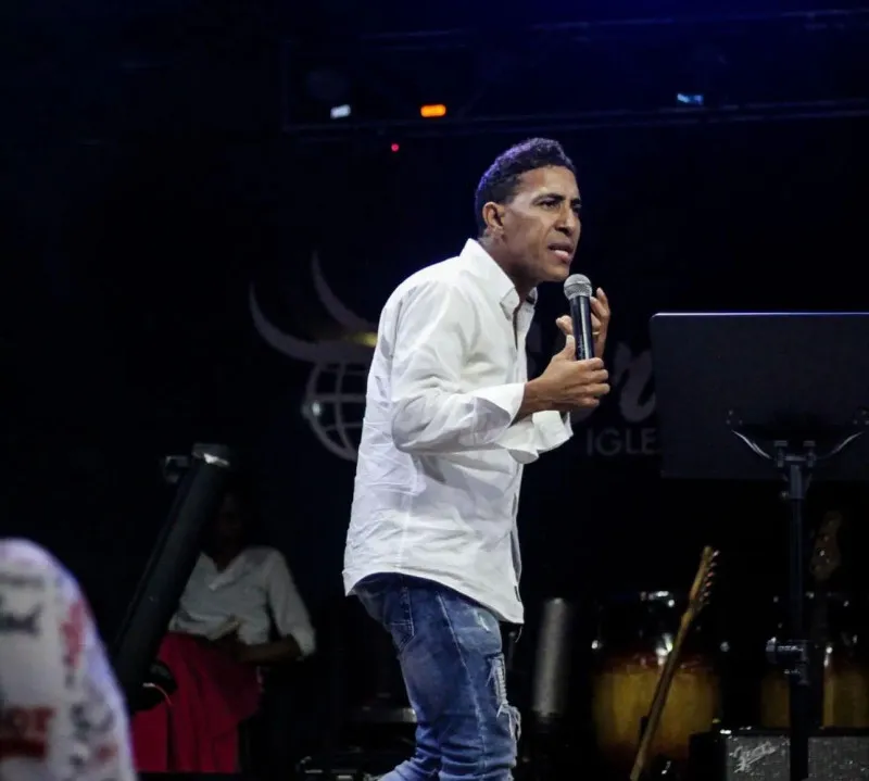 Pastor Johan Castillo