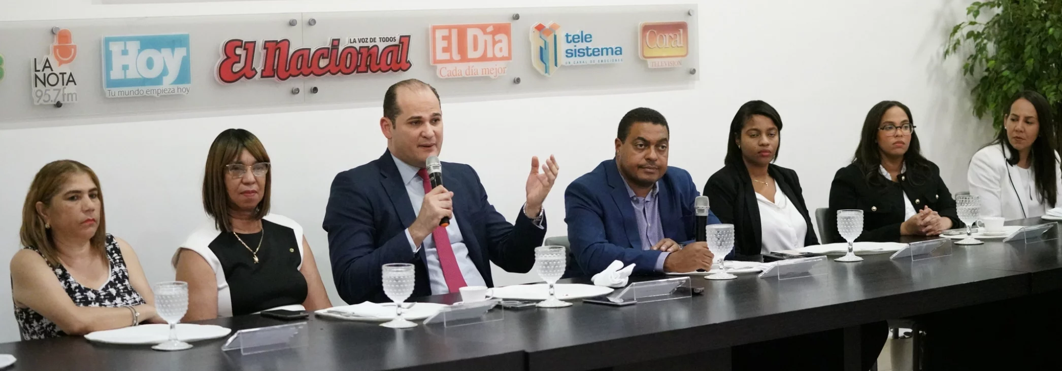 Adolfo Pérez