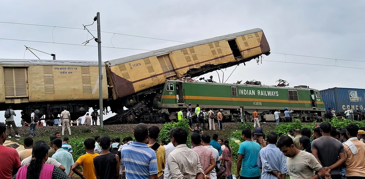 At least 8 dead, dozens injured after train collision in eastern India