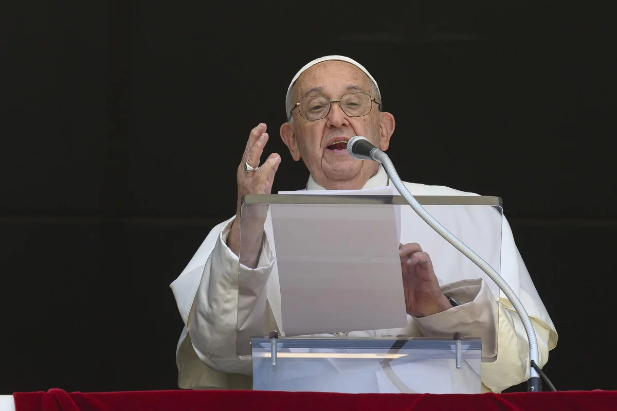 Pope Francis leads Angelus prayer