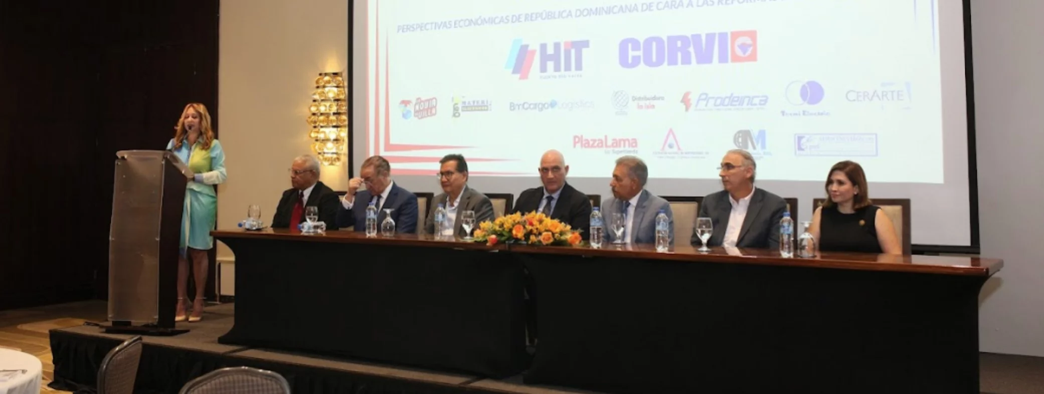 Empresarios  demandan  reforma fiscal integral que   eliminar exenciones fiscales para sectores.   Fuente externa