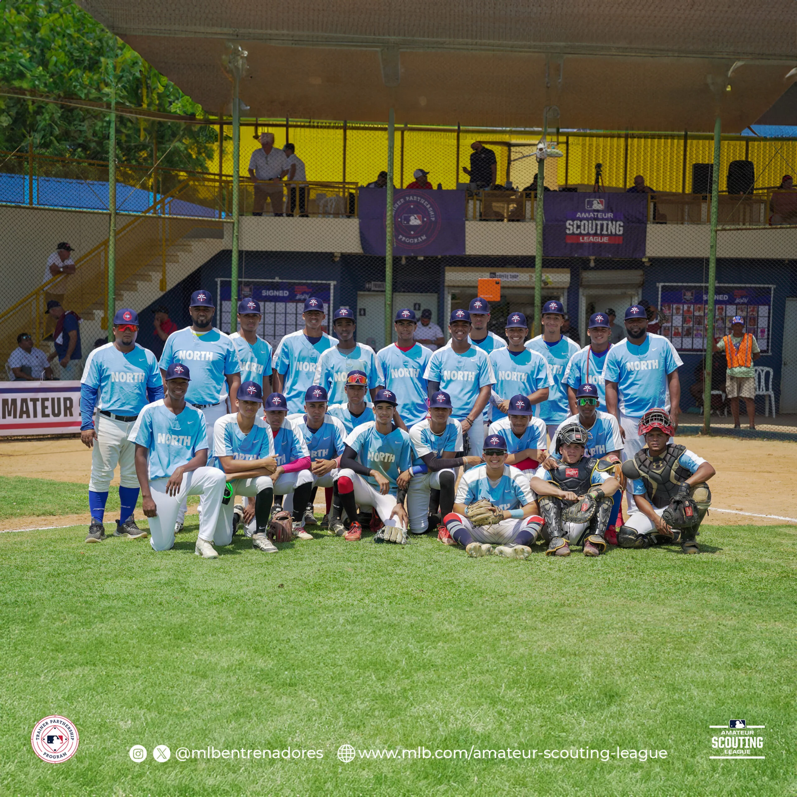 Integrantes del equipo Light Blue