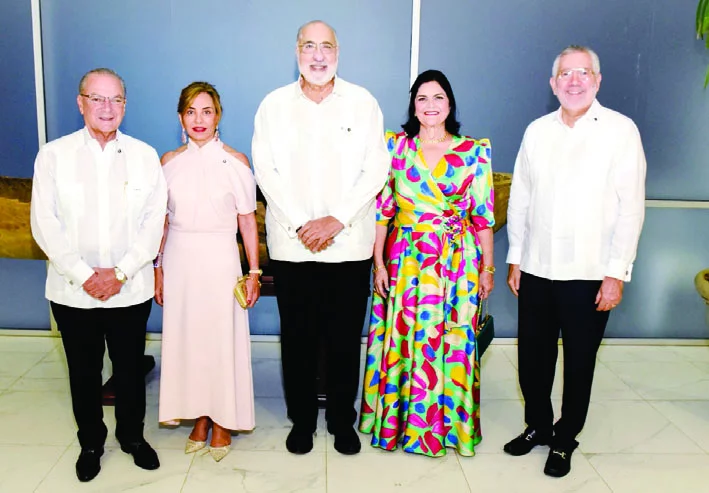 Frank Rainieri, Haydée Rainieri, José Luis Rodríguez Bonetti, María Teresa Hermida de Rodríguez y Enrique Valdez.
