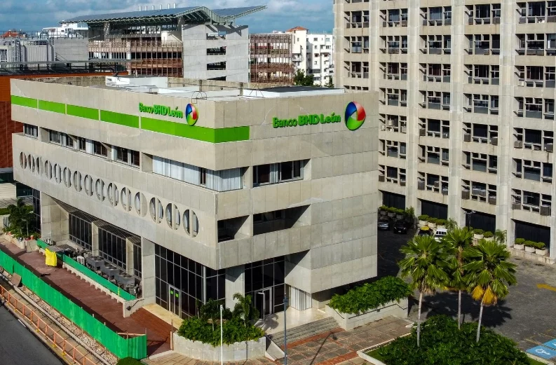 BHD arriba a su 52 aniversario con destacada trayectoria.