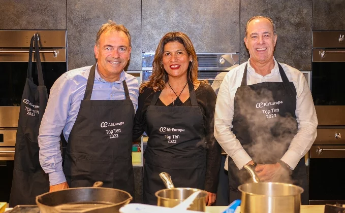Imanol Pérez,  Karim Balarezo y Francisco (Paco) Pérez.