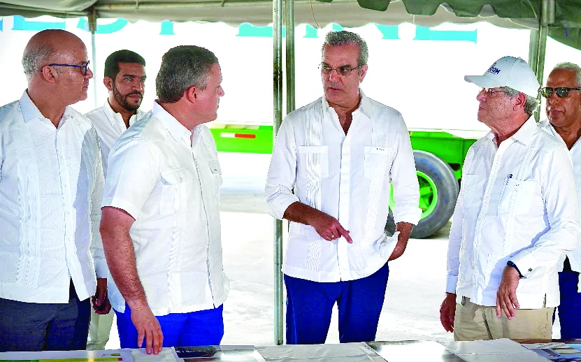 Abinader dejó iniciados  proyectos energéticos en Manzanillo.