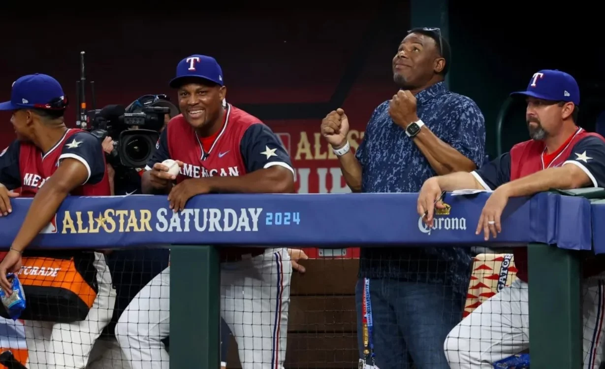 Adrián Beltré fue el dirigente de la Liga Americana en el Juego de Futuras Estrellas.