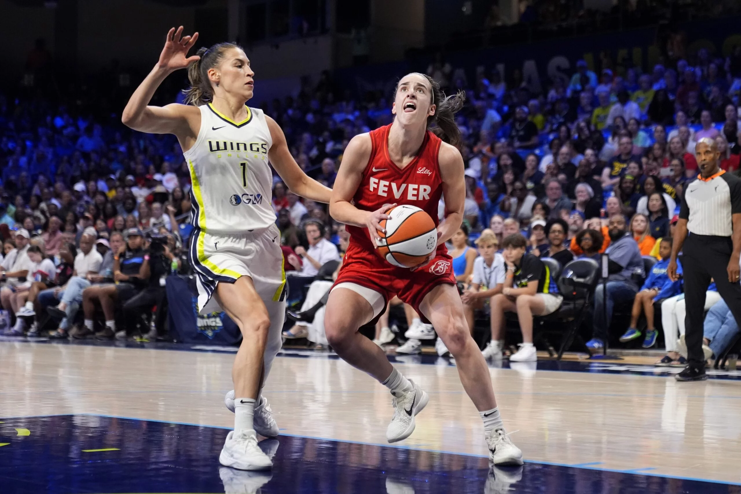 Caitlin ClarkSevgi Uzun