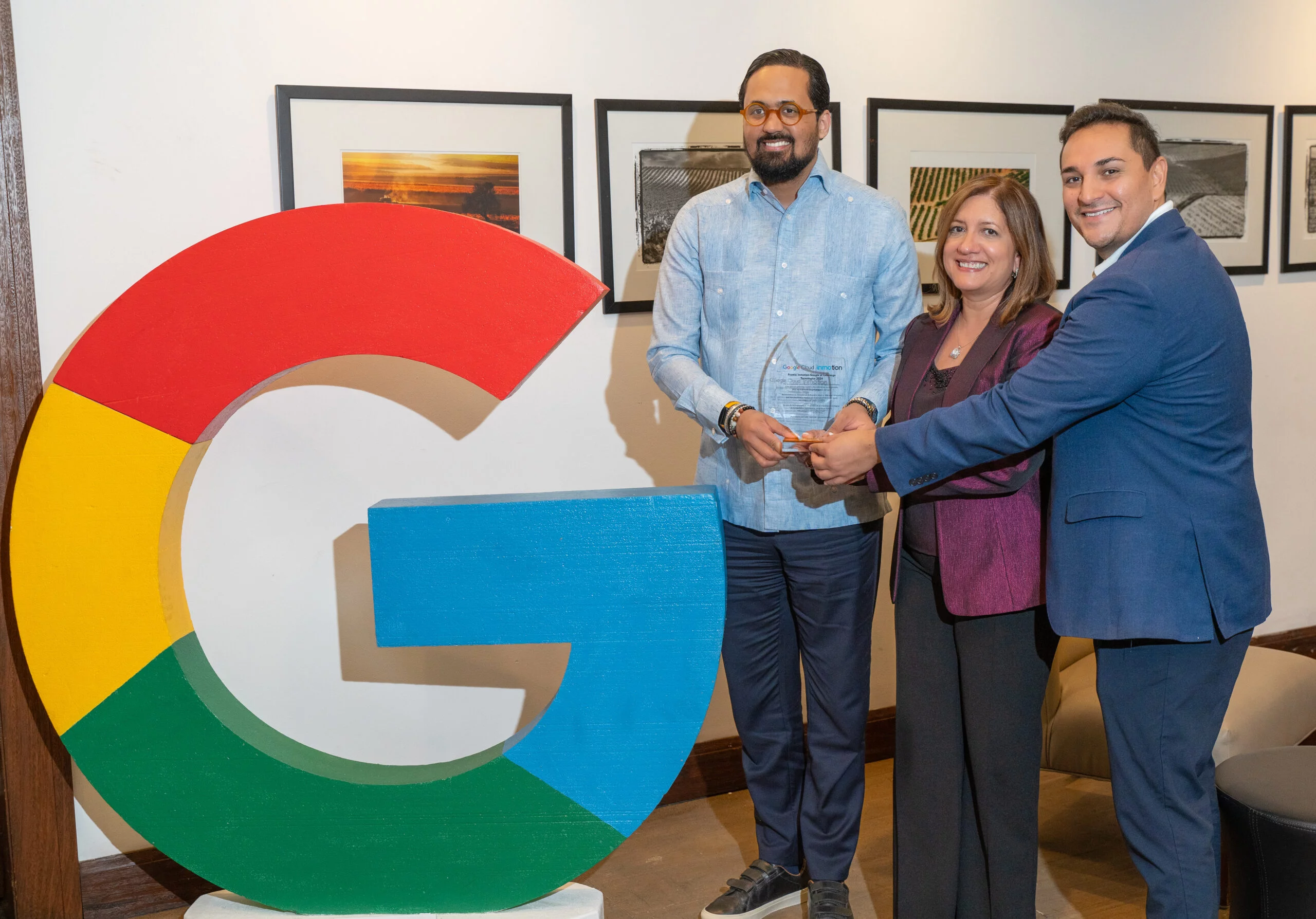 Bartolomé Pujals, Aida Taveras y Gabriel Alvarado