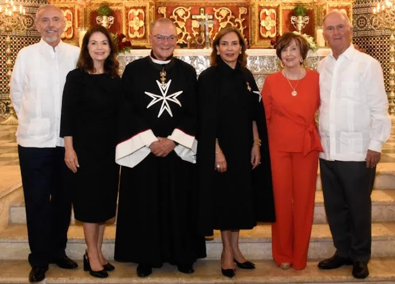 Miembros de la Orden de Malta en la eucaristía en conmemoración del Día de San Juan Bautista.