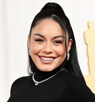 La actriz Vanessa Hudgens es madre por primera vez.