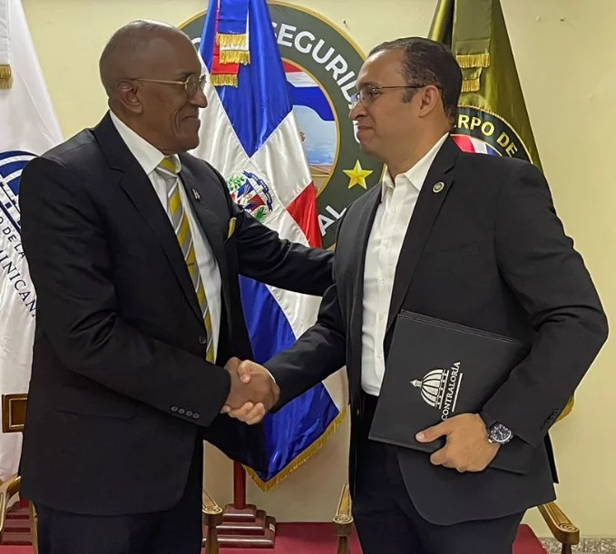 Jimmy Arias Grullón y Félix Antonio Santana.