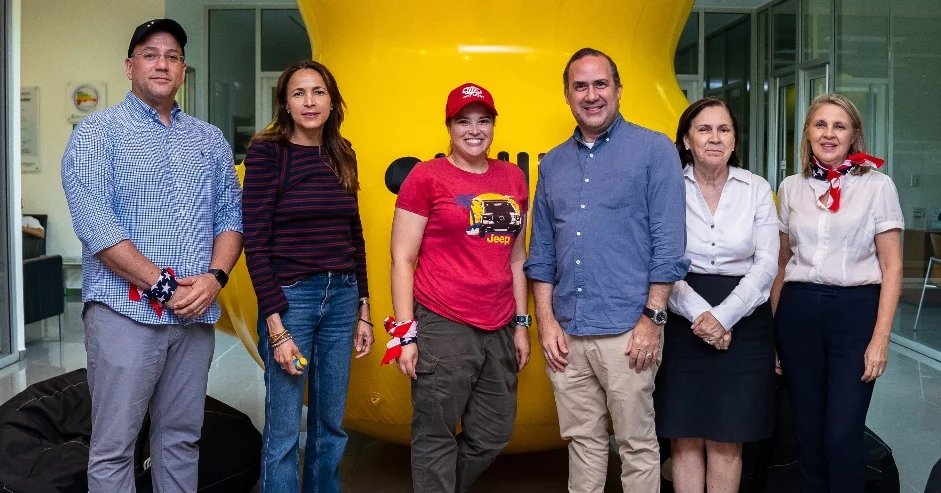 Ramón González, Diana Ramos, Sophia Frankenberg, Donald Pimentel, Georgia Reid y Clara Reid.