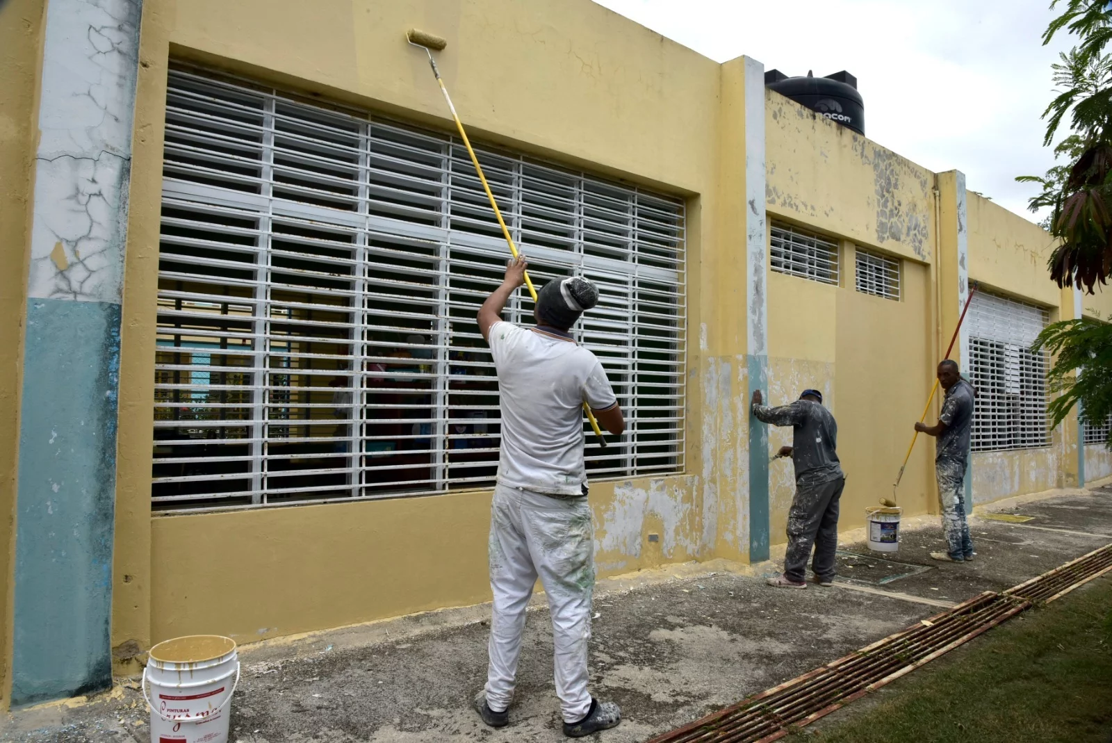 Mantenimiento a escuelas