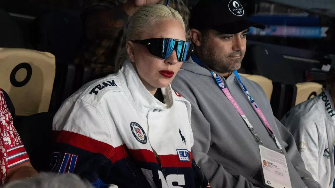 gaga2