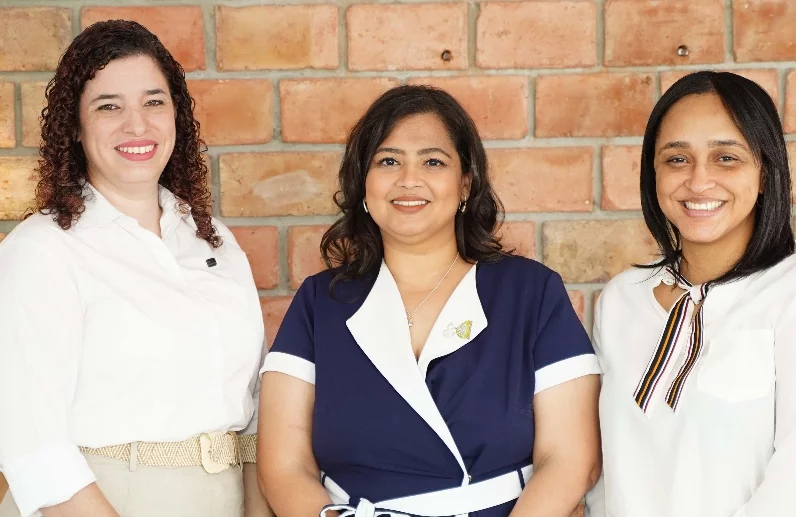 Doctoras Adriana Oliart, Nelly Escoto y Ruth Pérez.