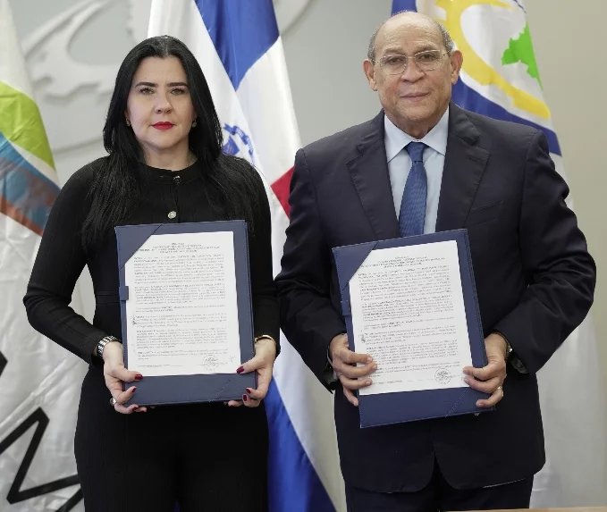 Ilsa Michelén Pérez y Rafael Santos Badía.