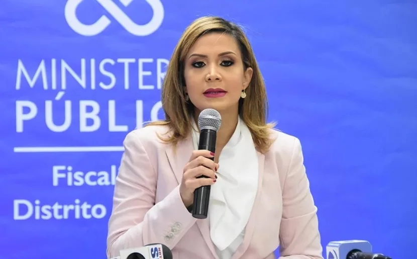 Rosalba Ramos  seguirá   como  fiscal  del Distrito Nacional.
