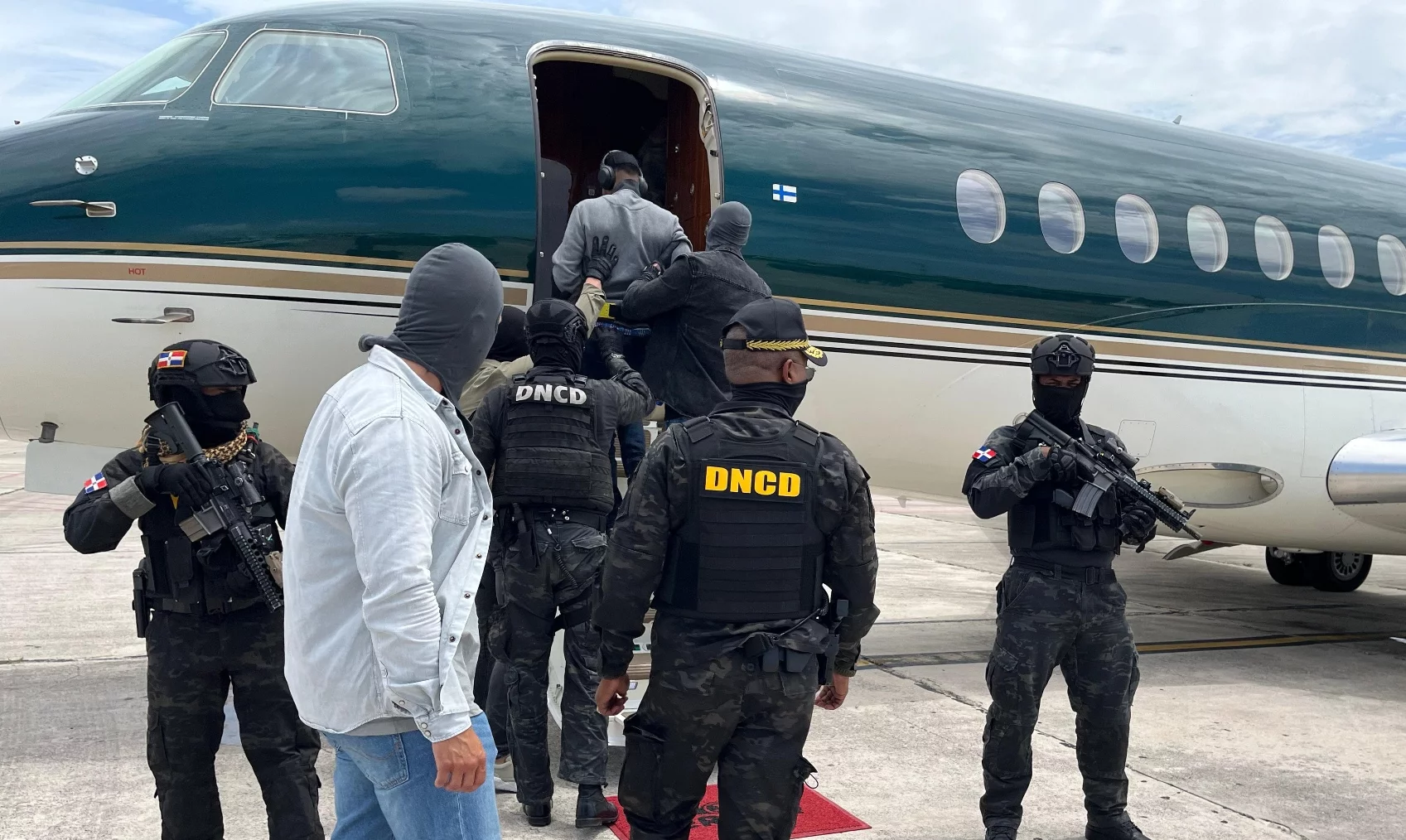 Autoridades dominicanas extraditaron a 245 personas solicitadas por la justicia de Estados Unidos y otros países.    fuente externa