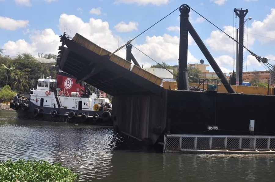 Puente flotante (1) (1) – copia