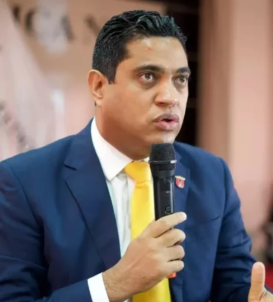 Kelvin Cruz, nuevo ministro de Deportes y Recreación