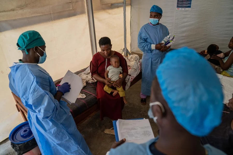 Patients with mpox treated by medical staff