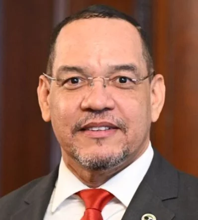 El director de la Defonsoría, Rodolfo Valentín.