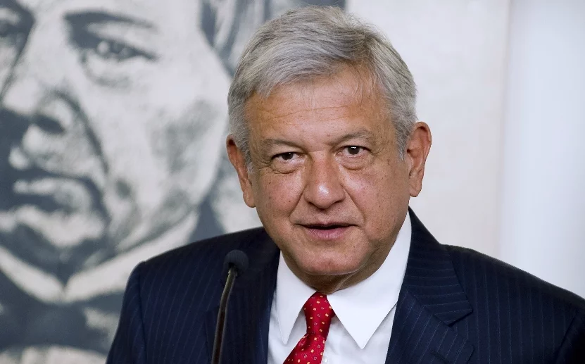 Andrés Manuel López Obrador  apoya a Claudia Sheinbaum.