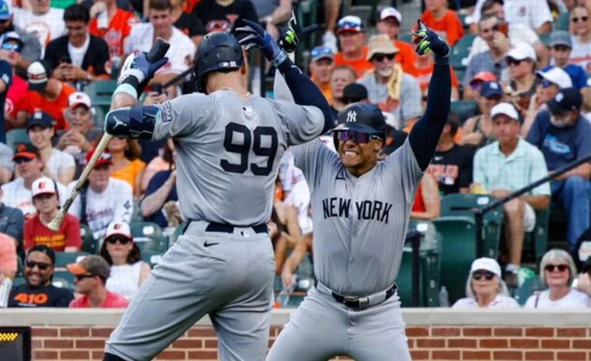 Los toleteros Aaron Judge (99) y el dominicano Juan Soto se han complementado bastante.  AP