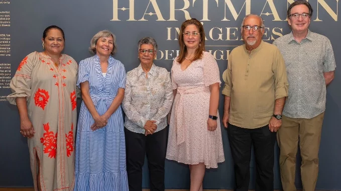 Sara Hermann, Guadalupe Casasnovas, Mayra Johnson, María Luisa Asilis, Luis Felipe Rodríguez y Carlos Acero.