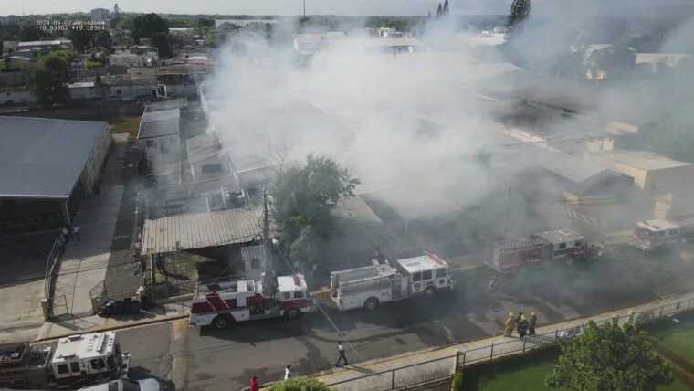 Incendio afecta a fábrica de tabaco en Moca