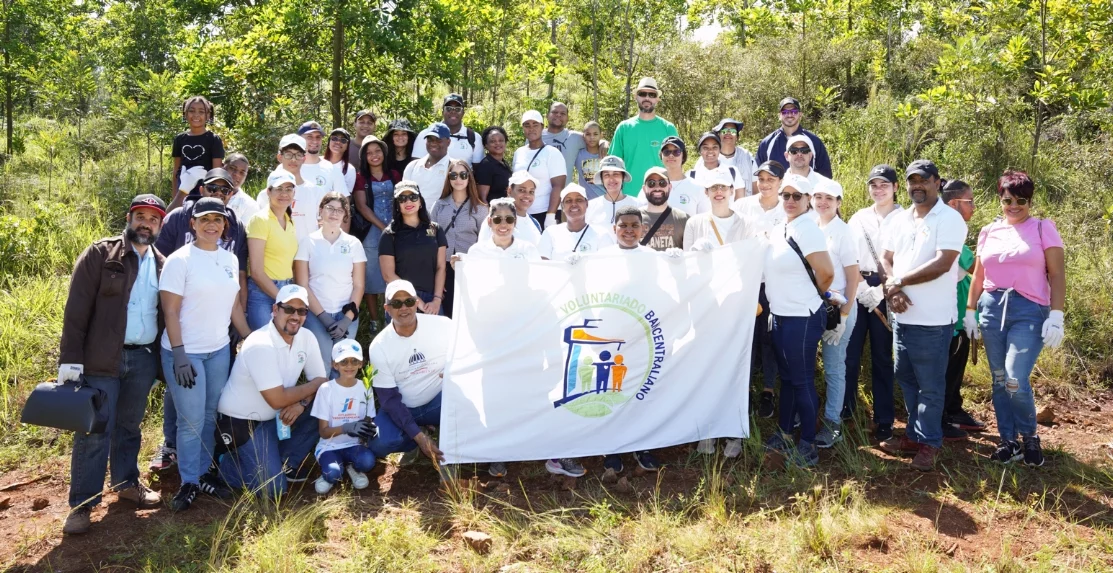 Colaboradores del voluntariado durante la jornada.