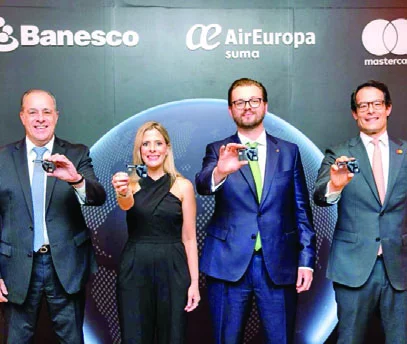 Francisco (Paco) Pérez, Denisse Peña, Dimitri Maleev y Tomás Alonso.