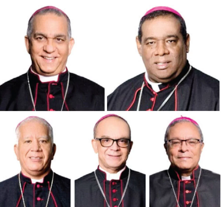 Parte de los religiosos  del Consejo Permanente  de la CED.