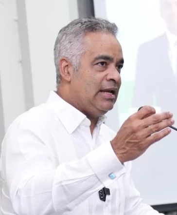 Joel Santos, ministro de Energía y Minas.