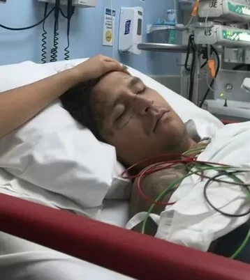 En las redes salieron fotos de Christian Nodal interno.