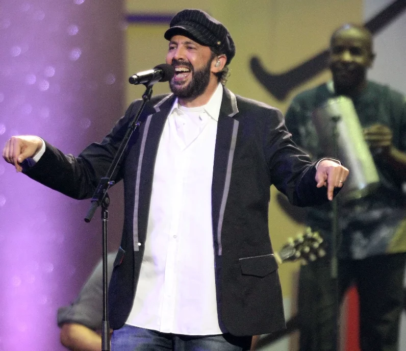 Juan Luis Guerra actuará junto a otros artistas.