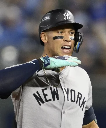 Aaron Judge no ha bateado como se espera en playoffs.